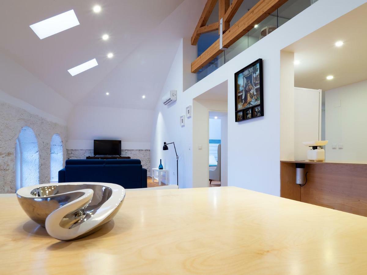 Apa M - Loft Guesthouse Jardim Das Maes Charming Viseu Eksteriør billede