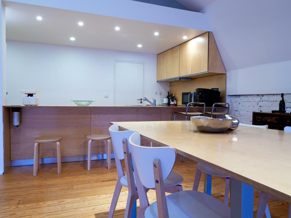 Apa M - Loft Guesthouse Jardim Das Maes Charming Viseu Eksteriør billede