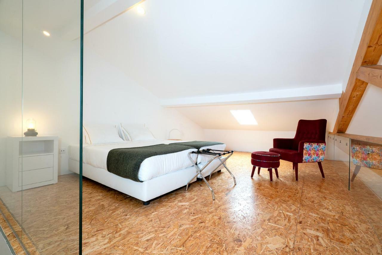 Apa M - Loft Guesthouse Jardim Das Maes Charming Viseu Eksteriør billede