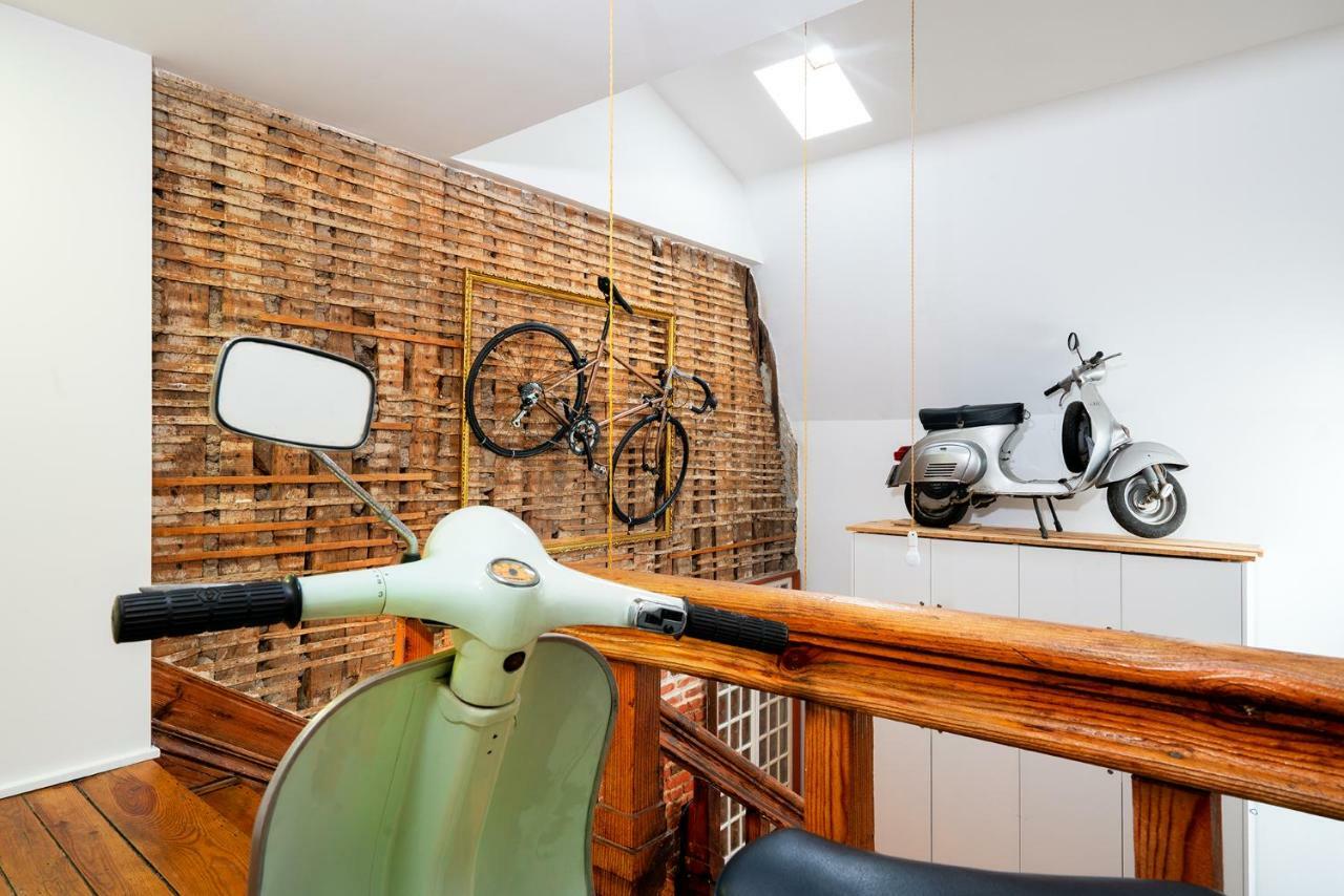 Apa M - Loft Guesthouse Jardim Das Maes Charming Viseu Eksteriør billede